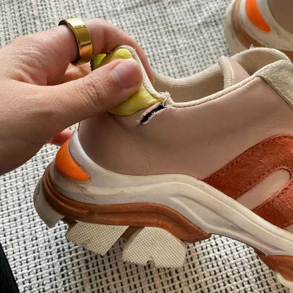 Momoni Womens Puffin Sneakers size EU 40 US 9.5 - Picture 6 of 8